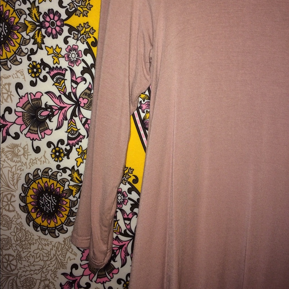 Dress - Picture 3 of 4